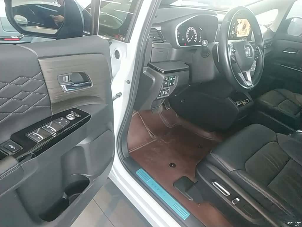 Honda Elysion, 2024 16