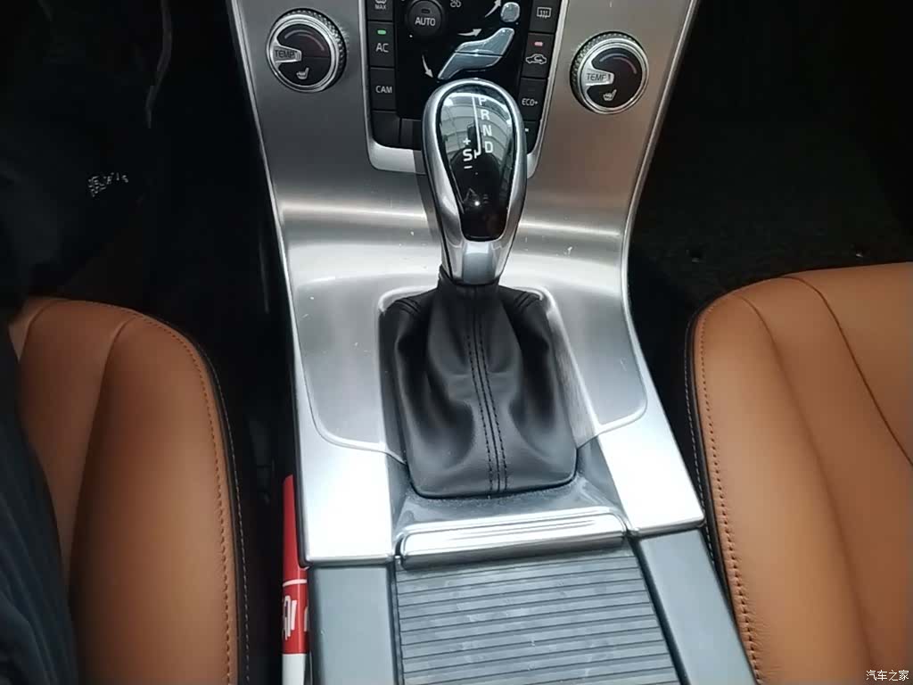 Volvo S60, 2017 14