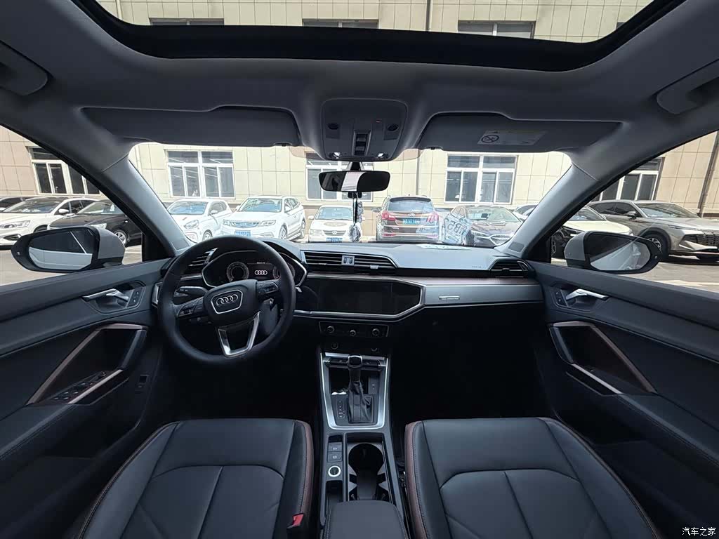 Audi Q3, 2023 7