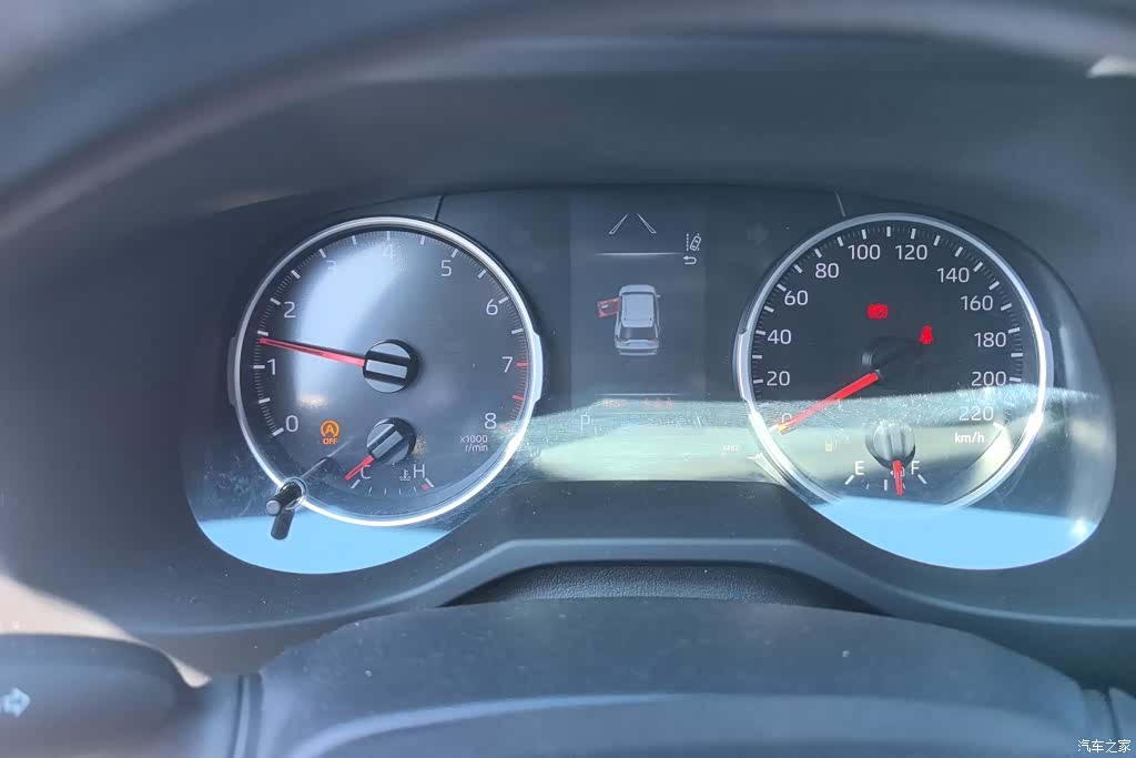 Toyota RAV4, 2023 14