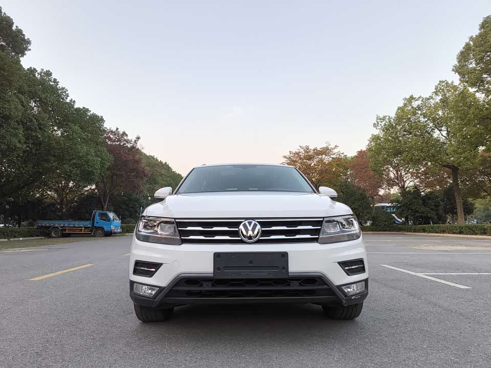 Volkswagen Tiguan L