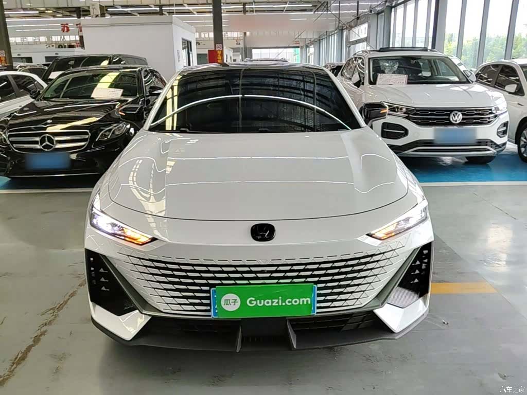 Changan UNI-V, 2025 3