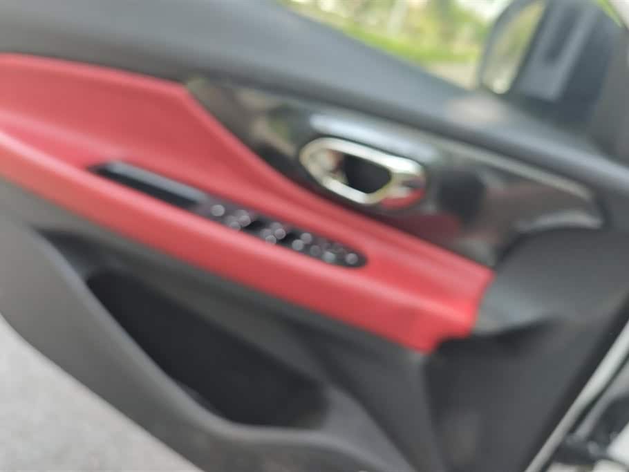Trumpchi Shadow Leopard
