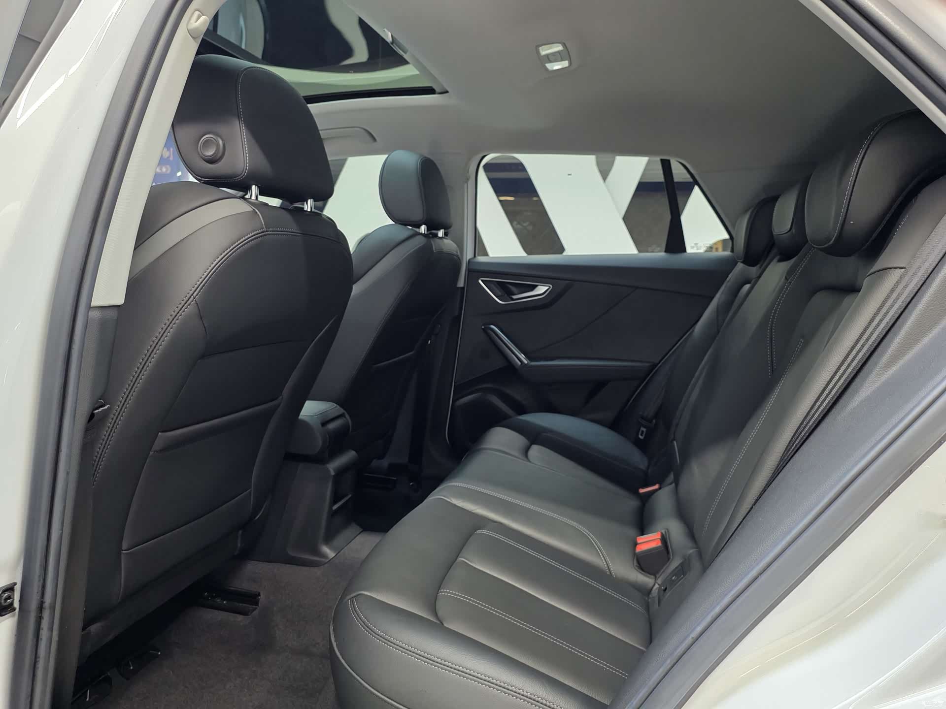 Audi Q2L, 2022 19