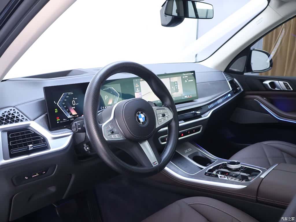 BMW X5, 2024 11