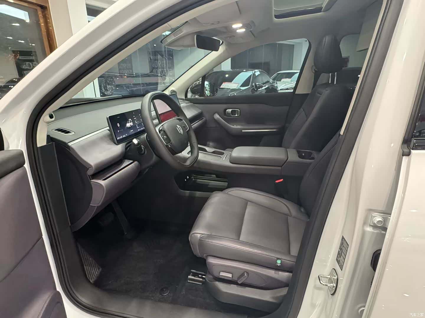 Leapmotor C16, 2024 все фото