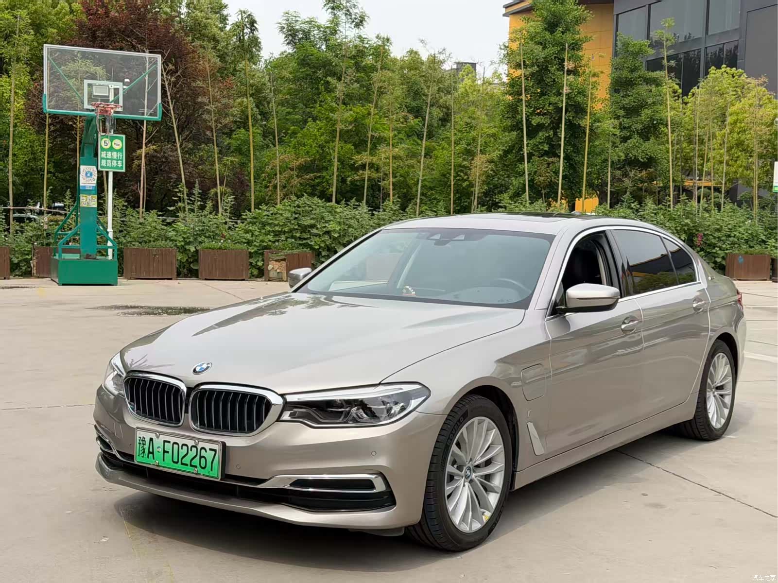 BMW 5 Series, 2019 1