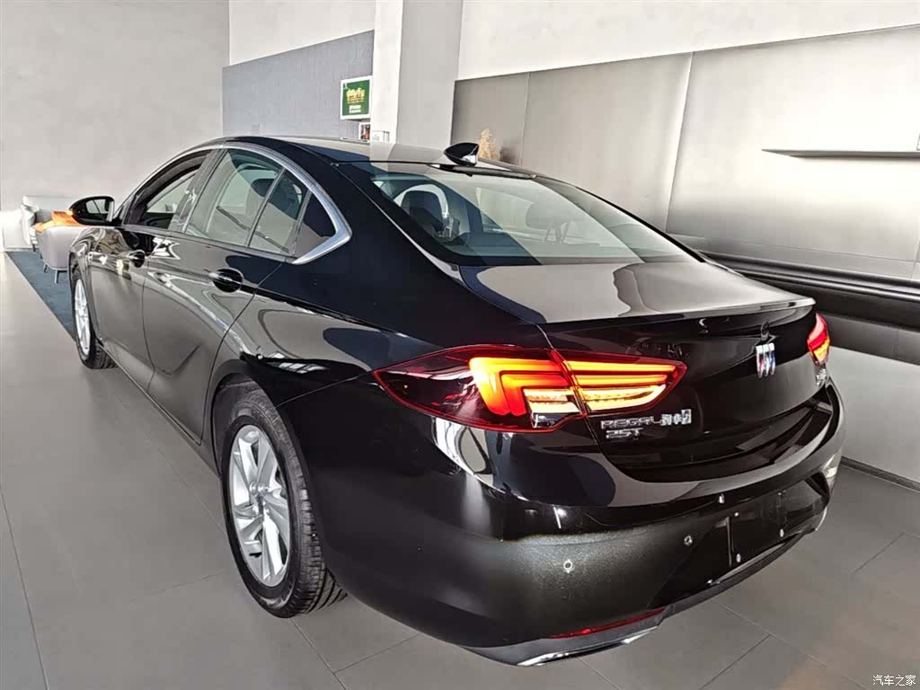 Buick Regal, 2024 все фото