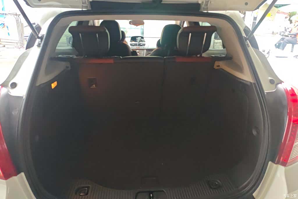 Buick Encore, 2014 4