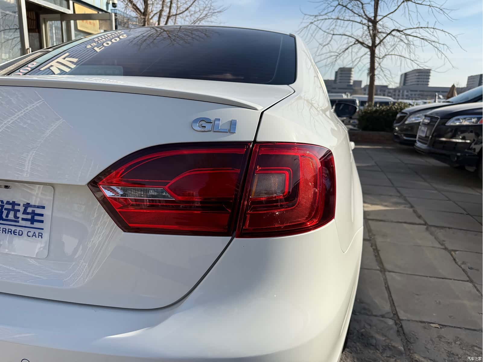 Volkswagen Sagitar, 2014 8
