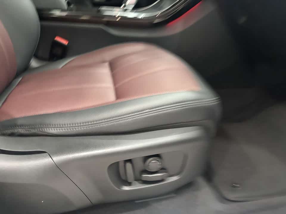 Land Rover Range Rover Aurora