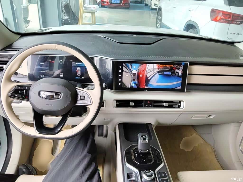 Geely Icon, 2023 10