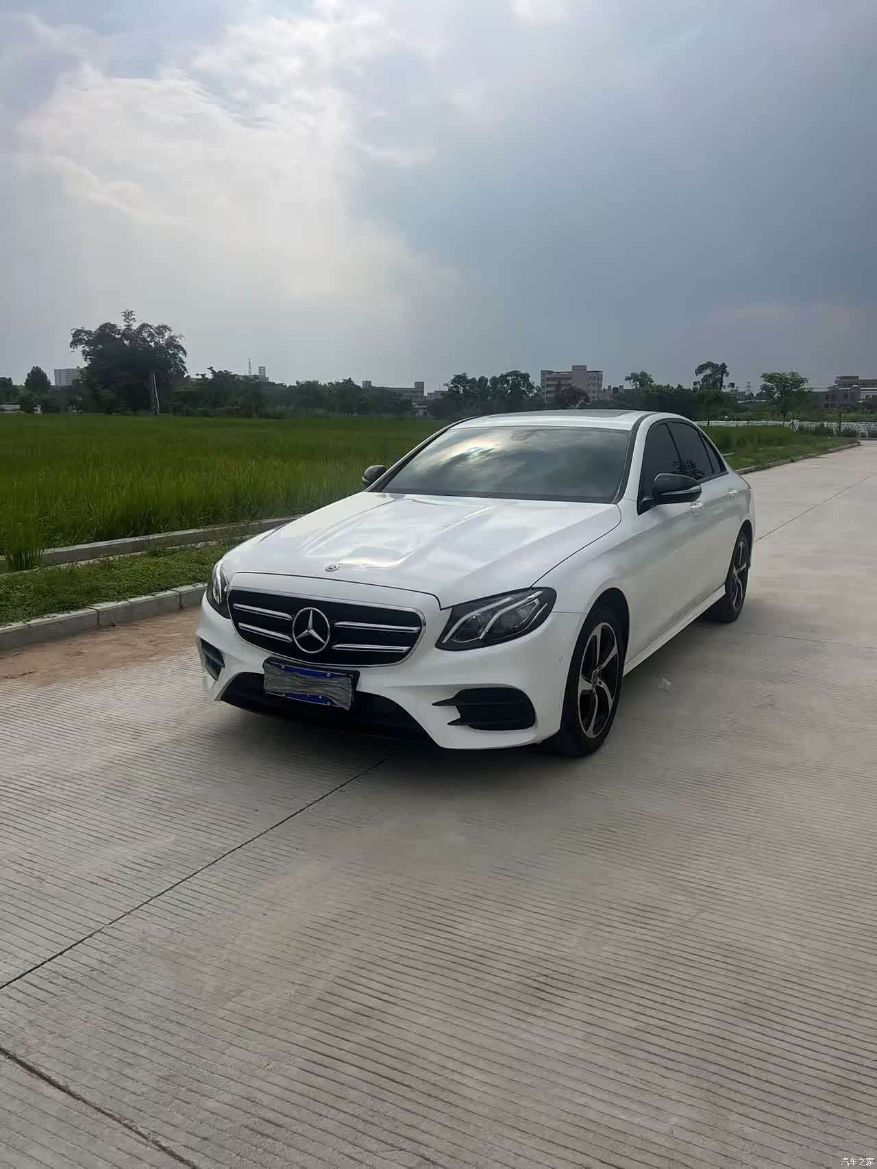 Mercedes-Benz E-Class, 2018 1