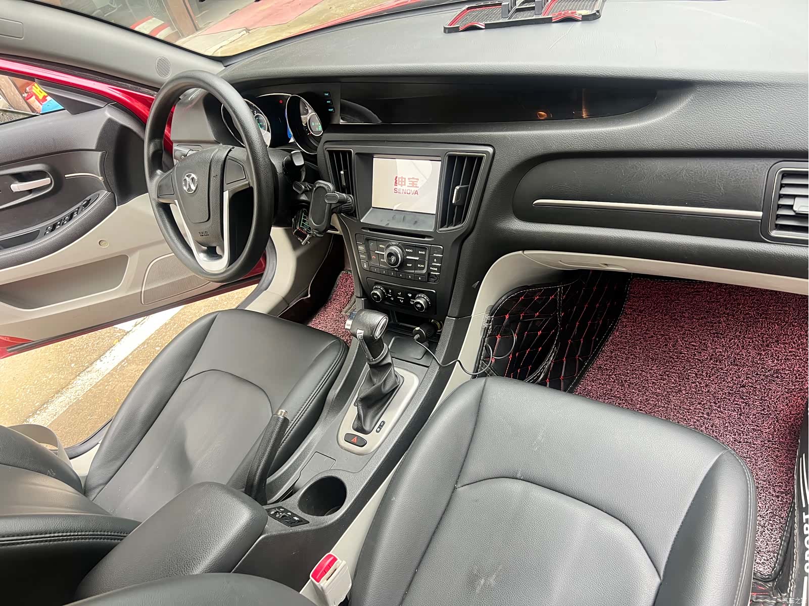 BAIC D50, 2015 9