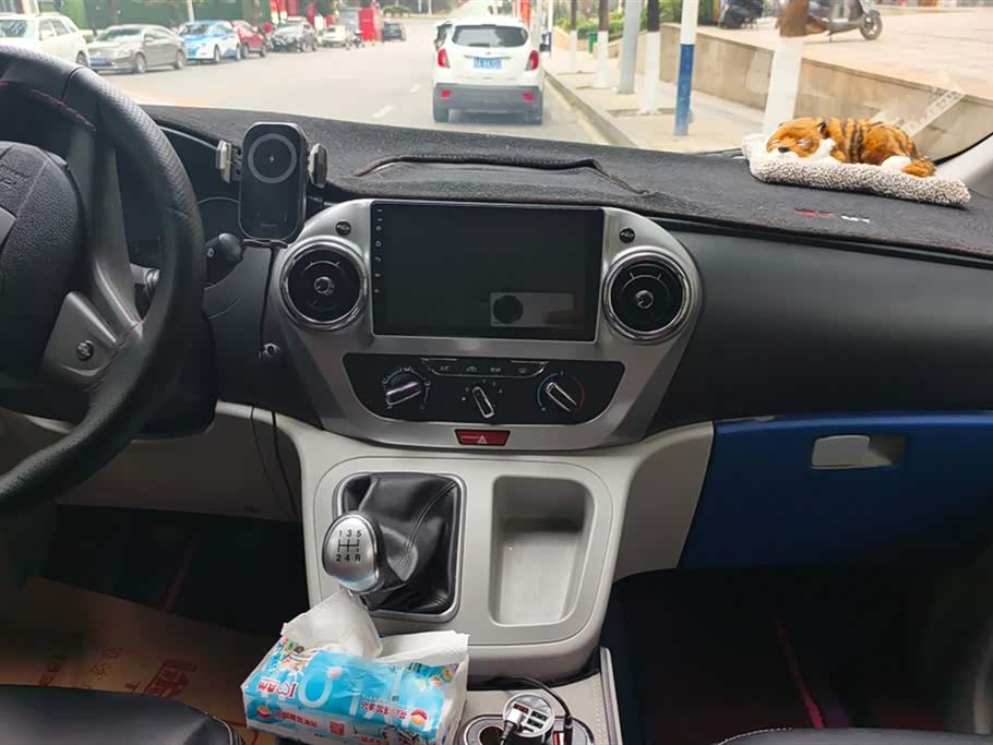 JAC Refine Ruifeng M3