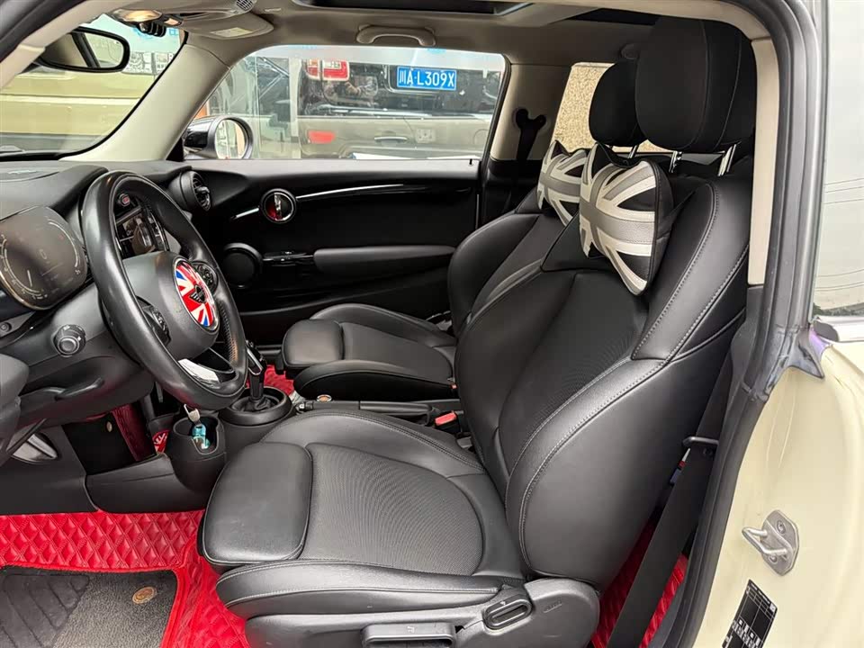 MINI MINI
