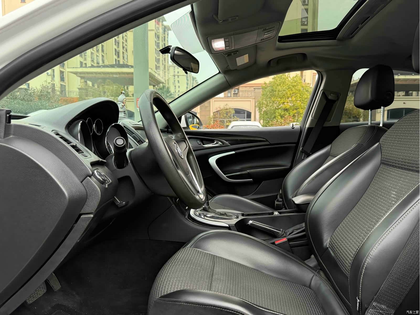 Buick Regal, 2017 все фото
