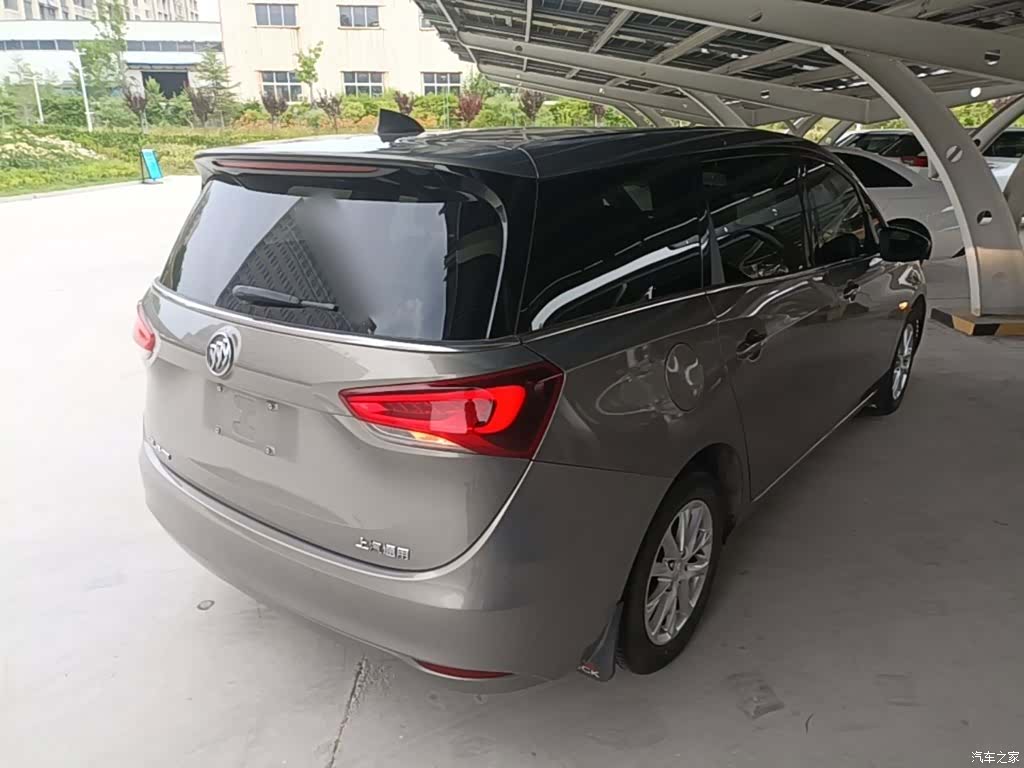 Buick GL6, 2018 7
