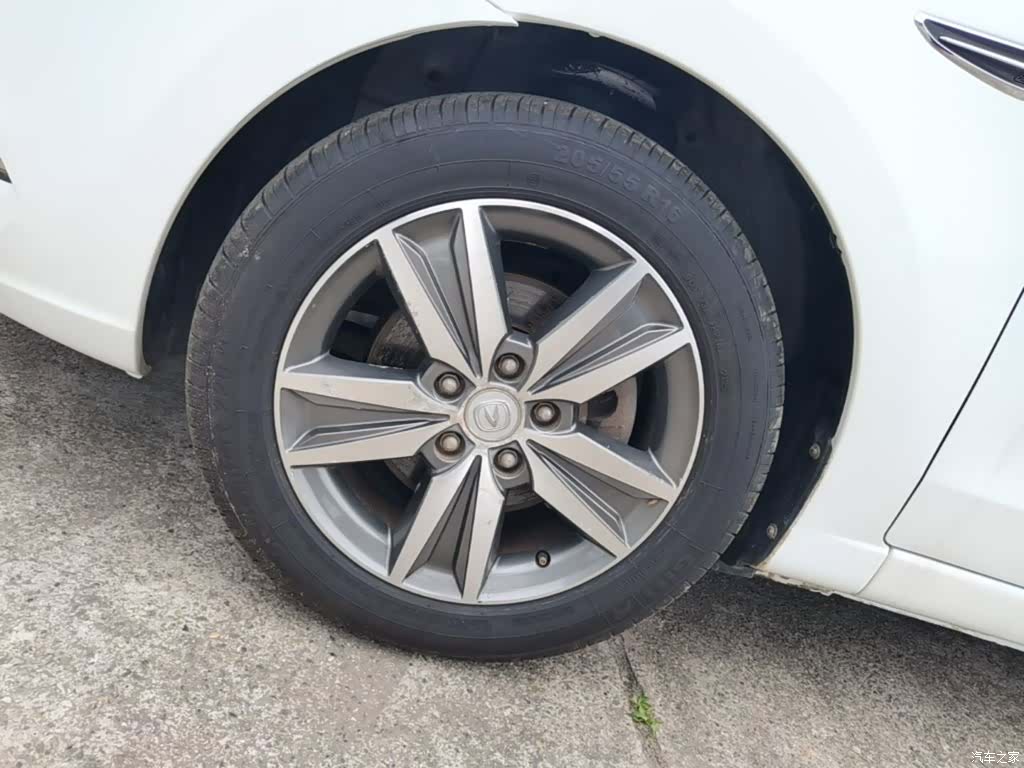 Changan Eado, 2016 23