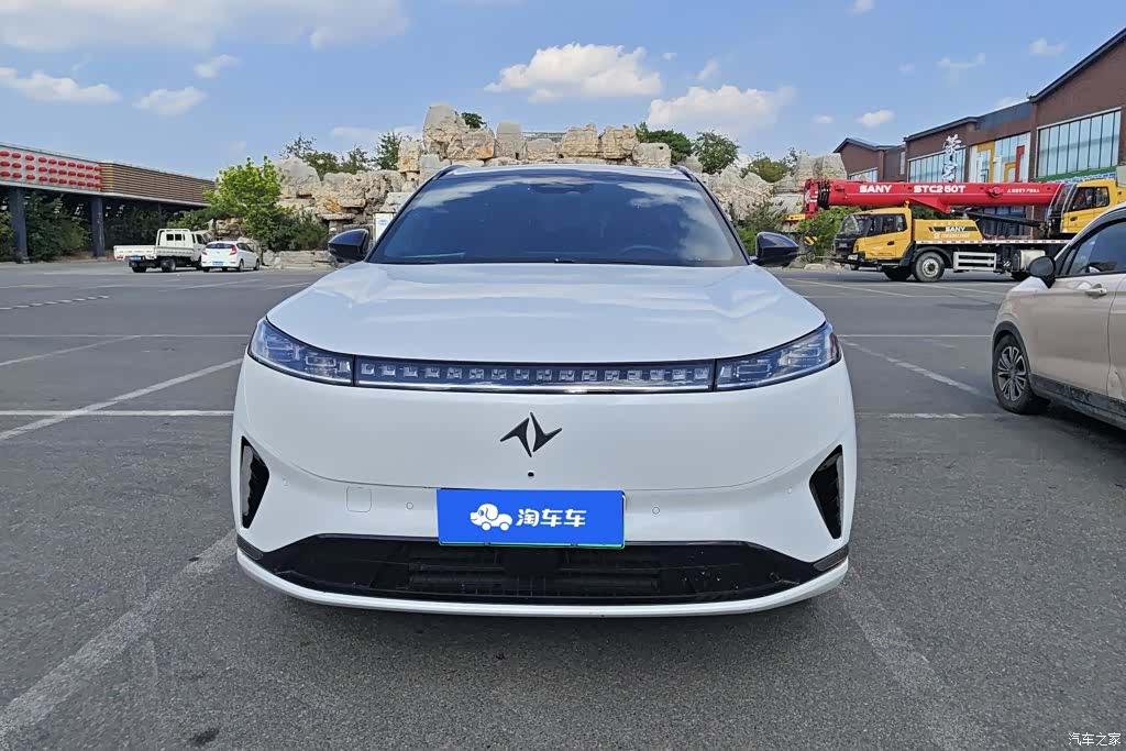 DongFeng eπ008, 2024 2
