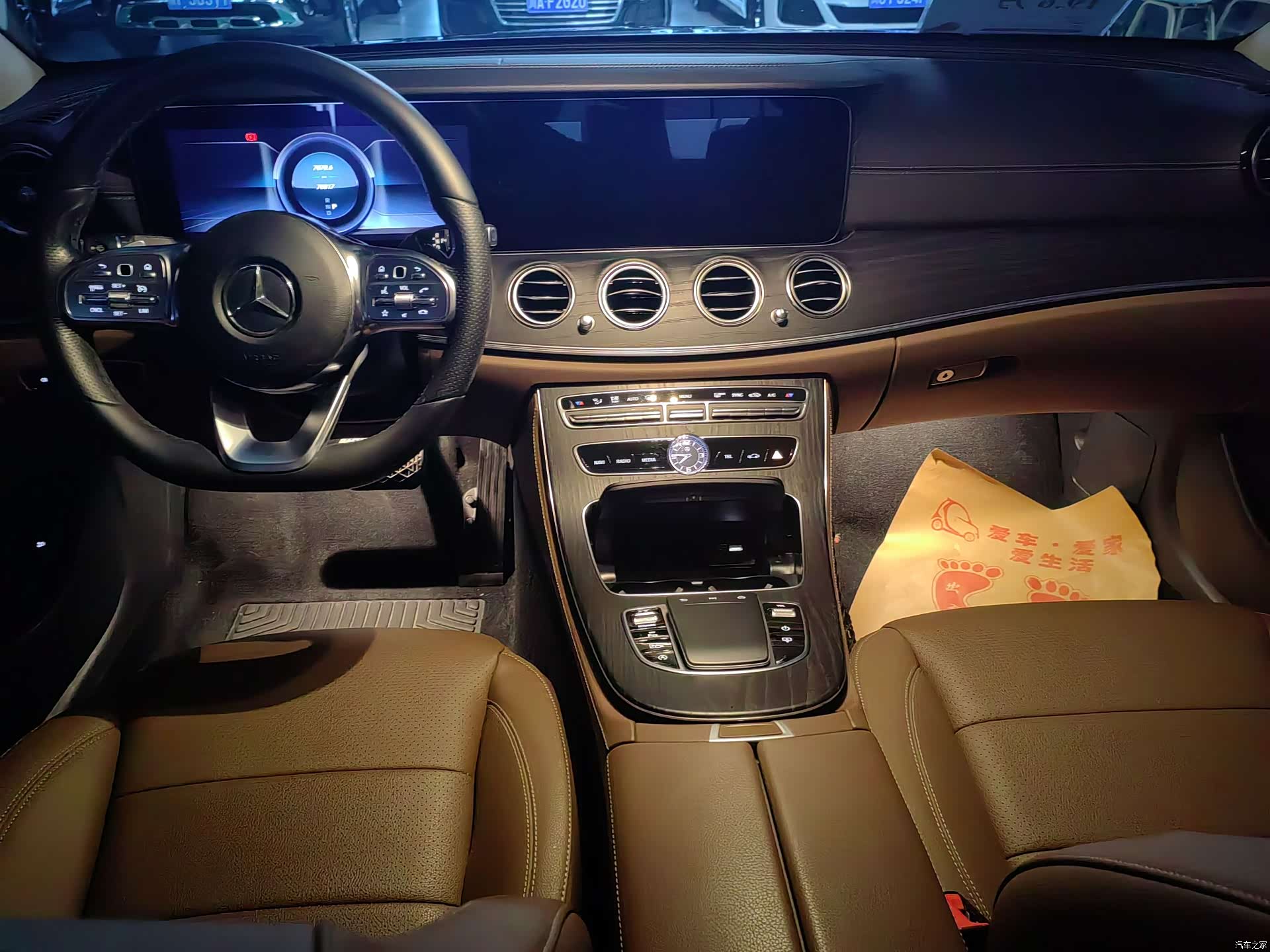 Mercedes-Benz E-Class, 2019 8