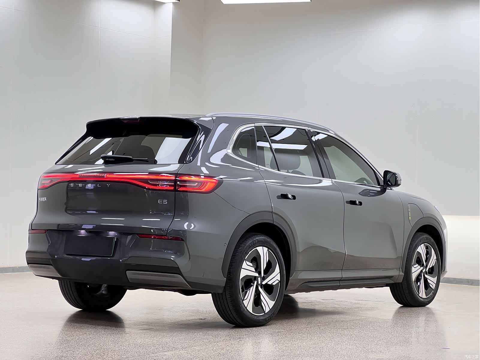 Geely Galaxy E5, 2024 7