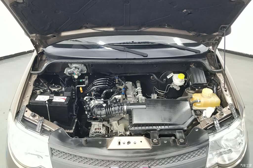 Wuling Hongguang, 2017 10