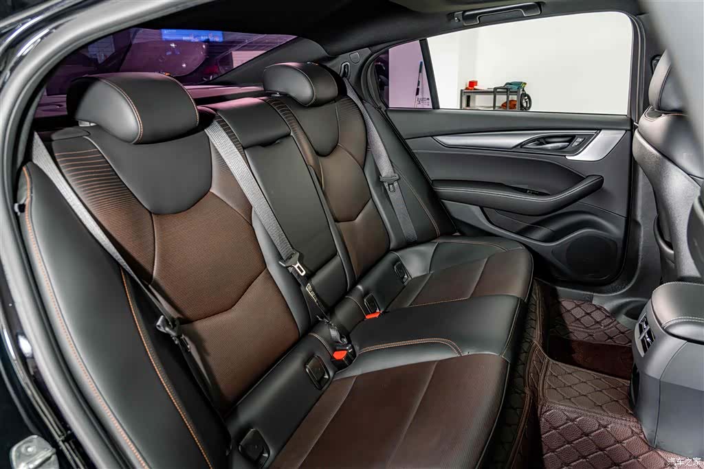 Cadillac CT5, 2021 25