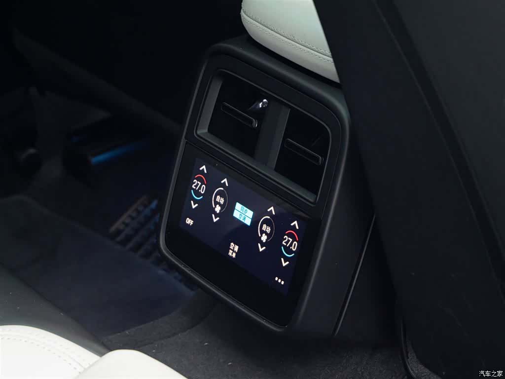 Porsche Taycan, 2021 16