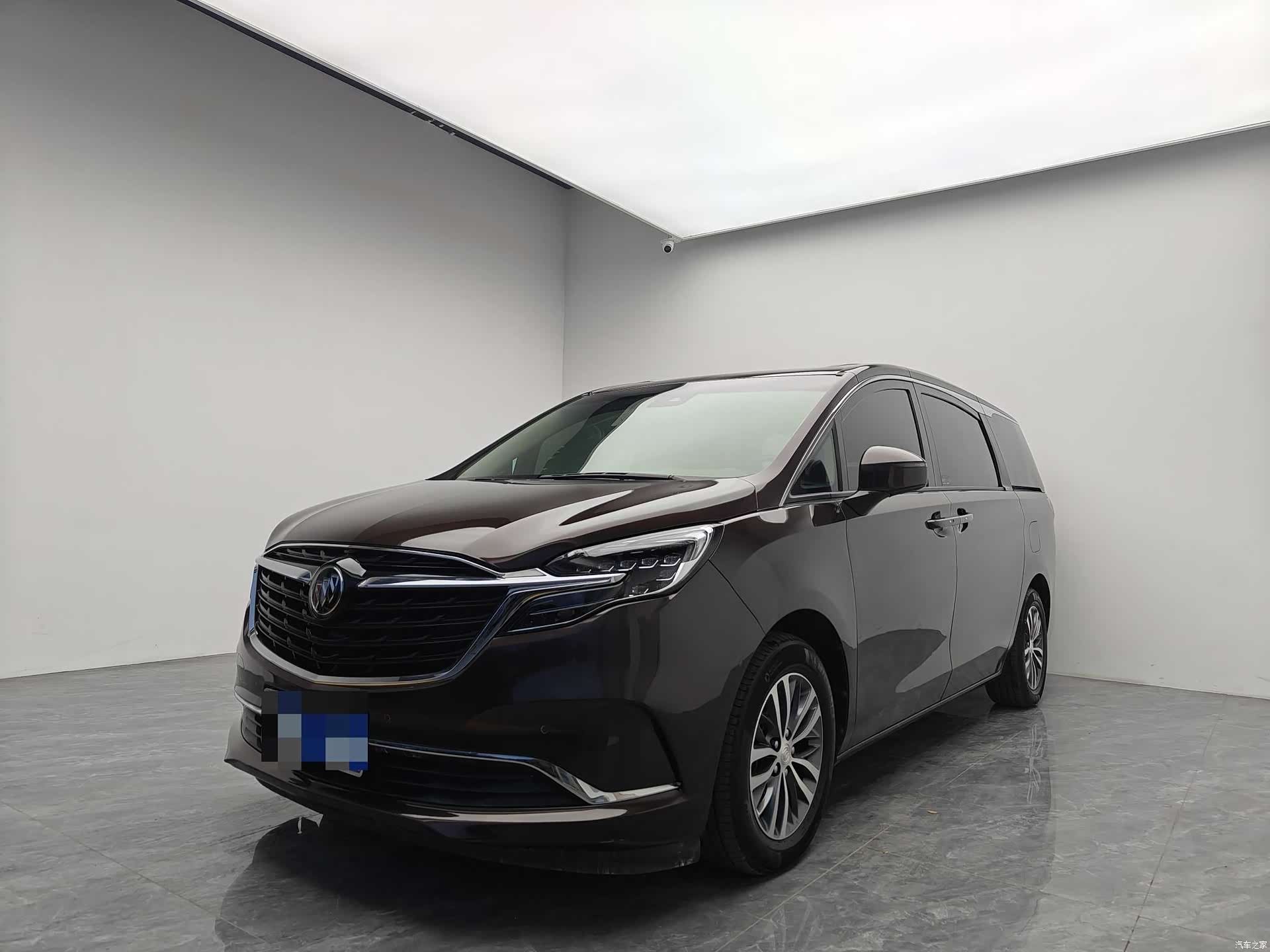 Buick GL8, 2021 1