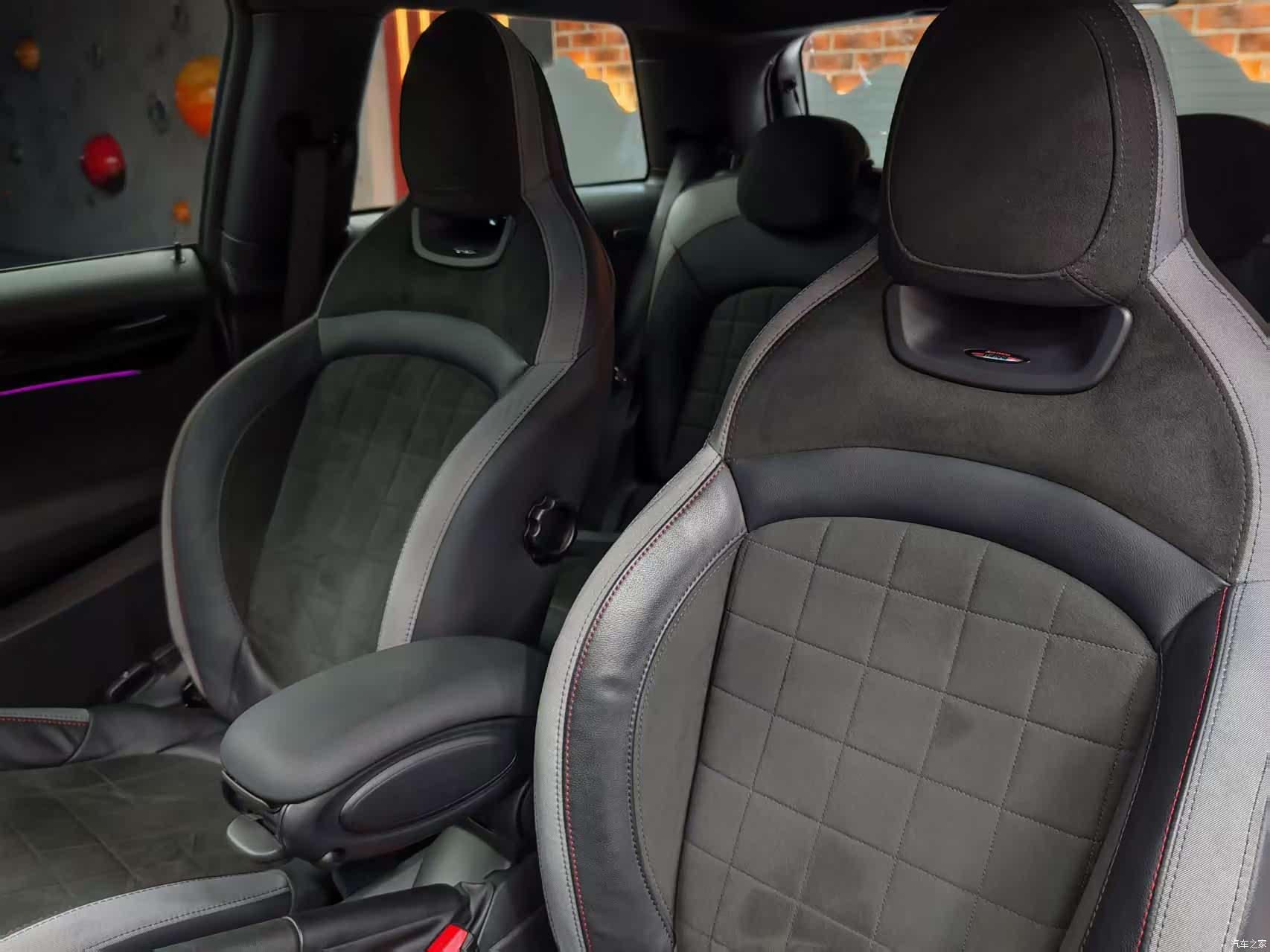 Mini Cooper, 2022 13