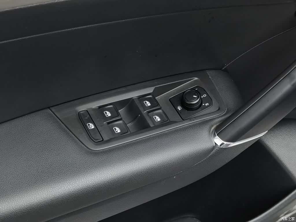 Volkswagen L, 2016 9