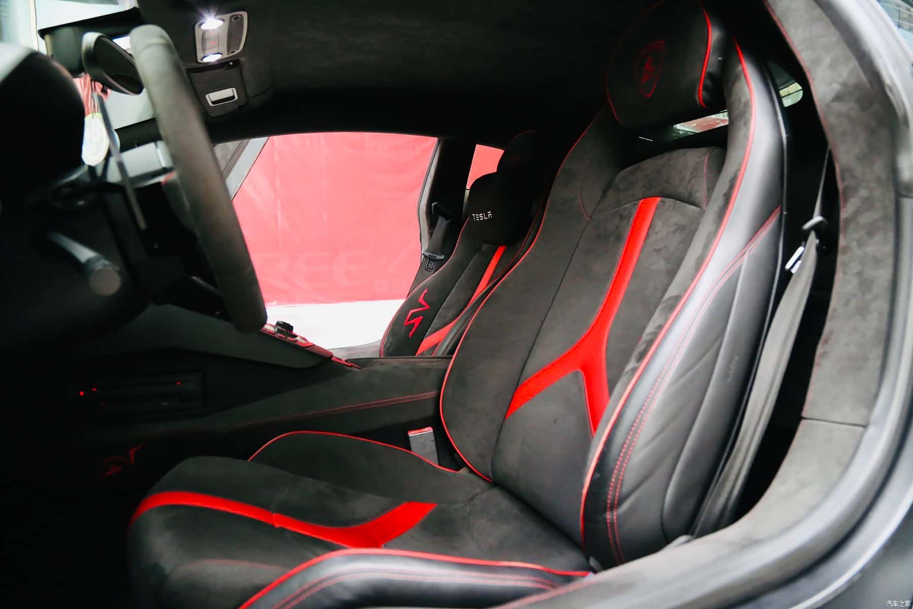 Aventador LP, 2013 7
