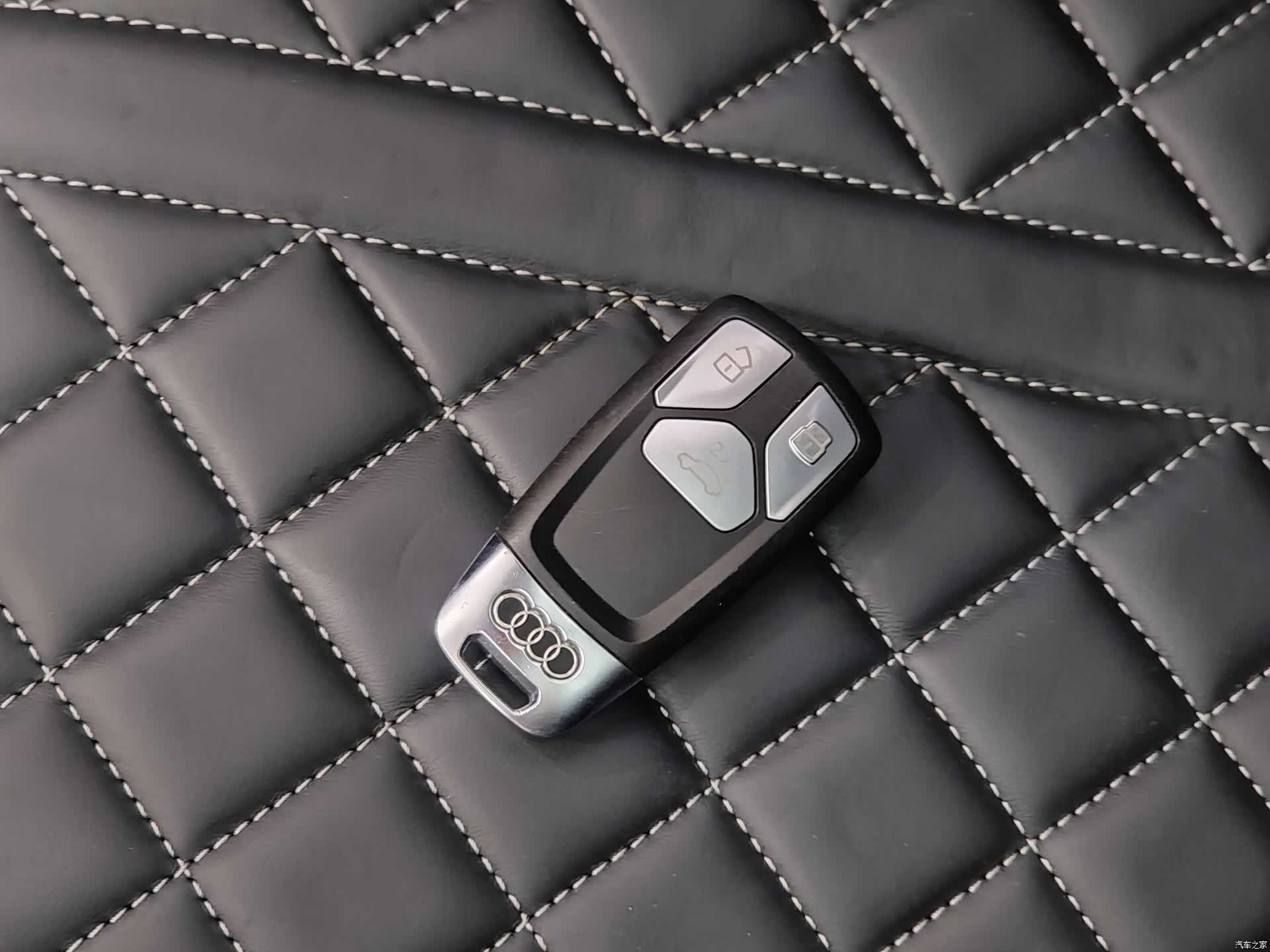 Audi Q5, 2022 14