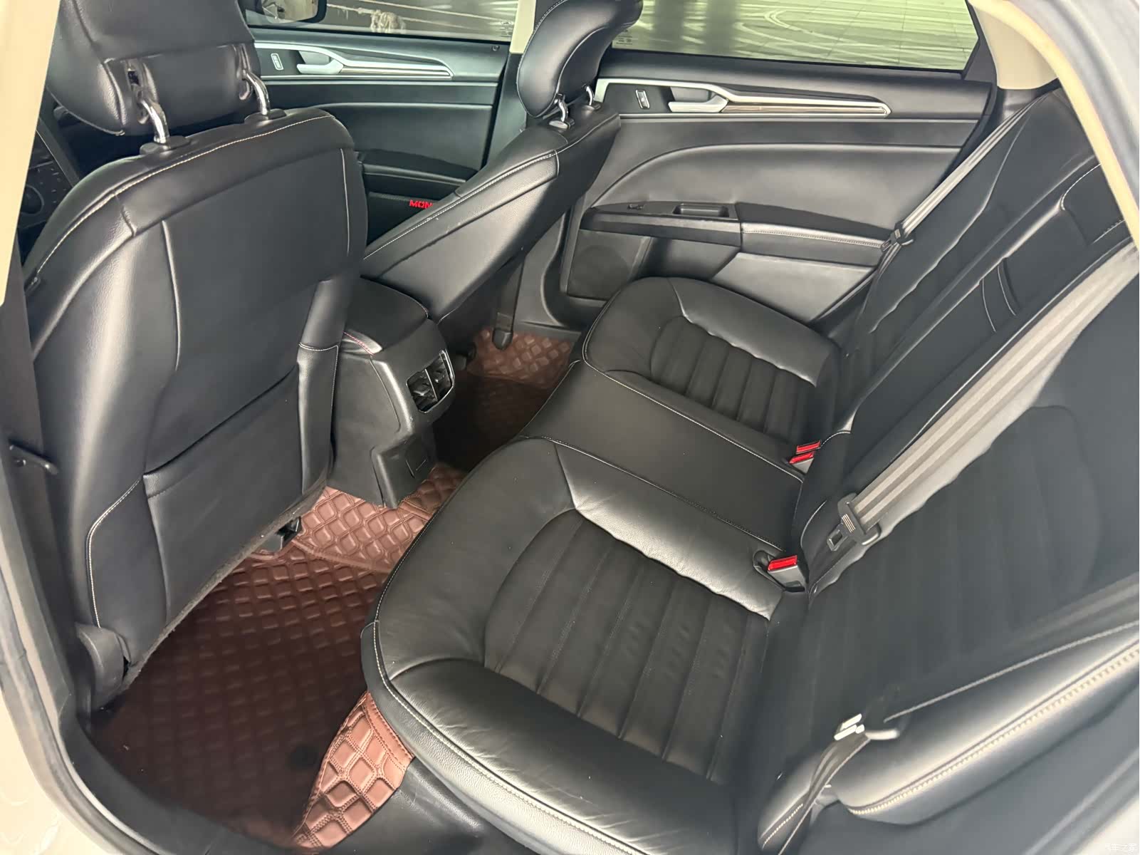 Ford Mondeo, 2018 7