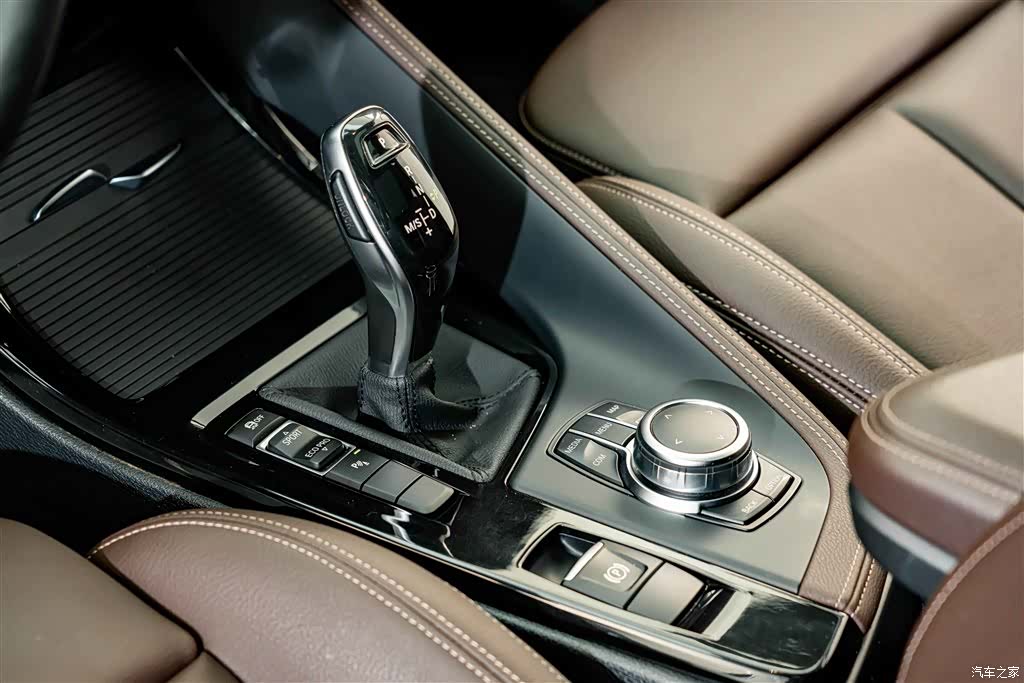 BMW X2, 2023 11