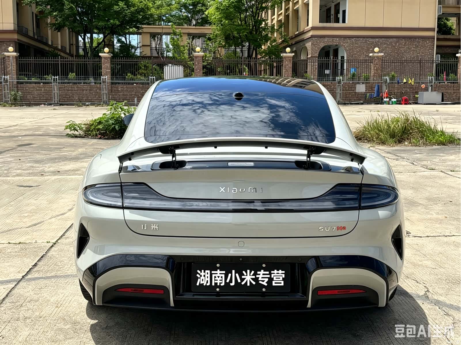 Xiaomi SU7, 2025 6