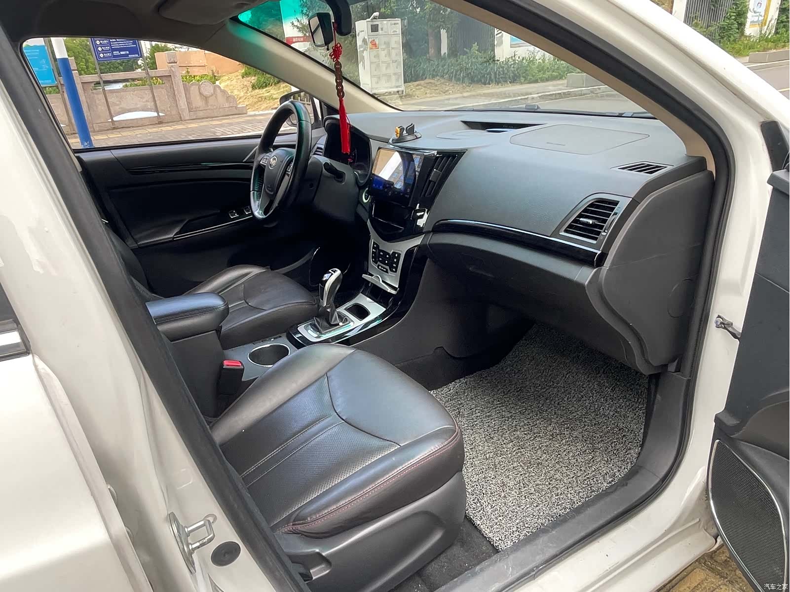BYD E5, 2019 7