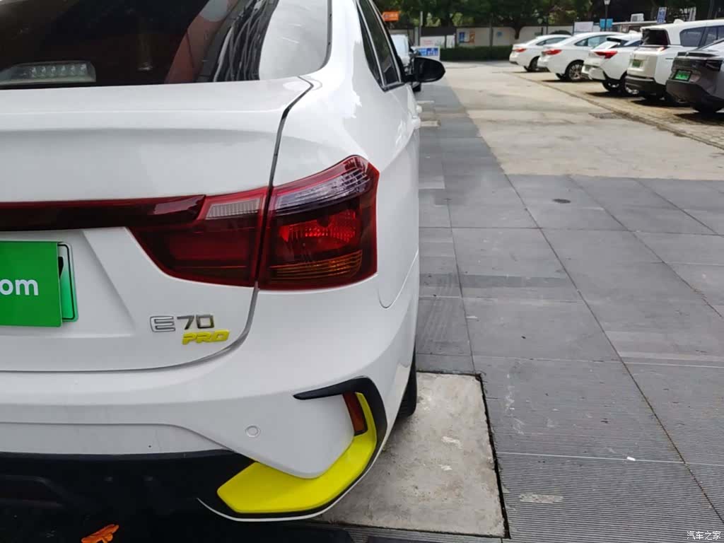 DongFeng E70, 2023 8
