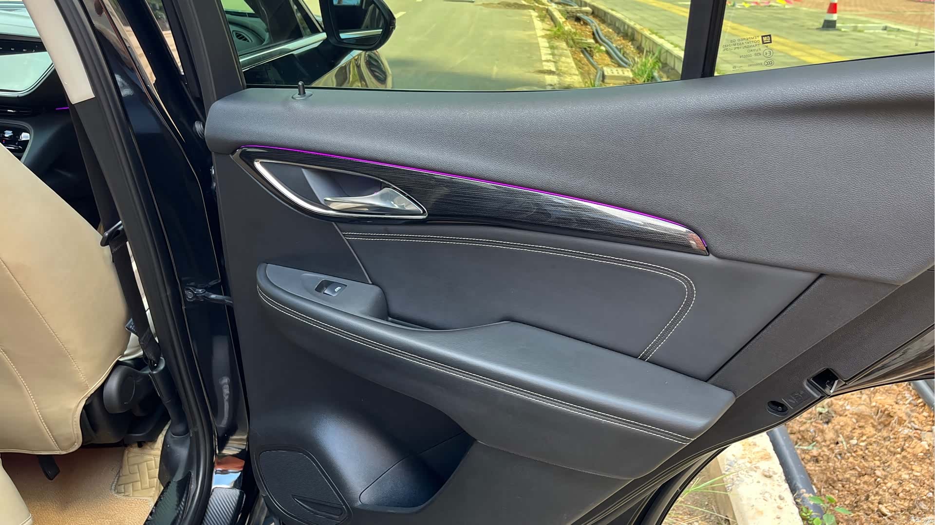 Buick Envision, 2022 15