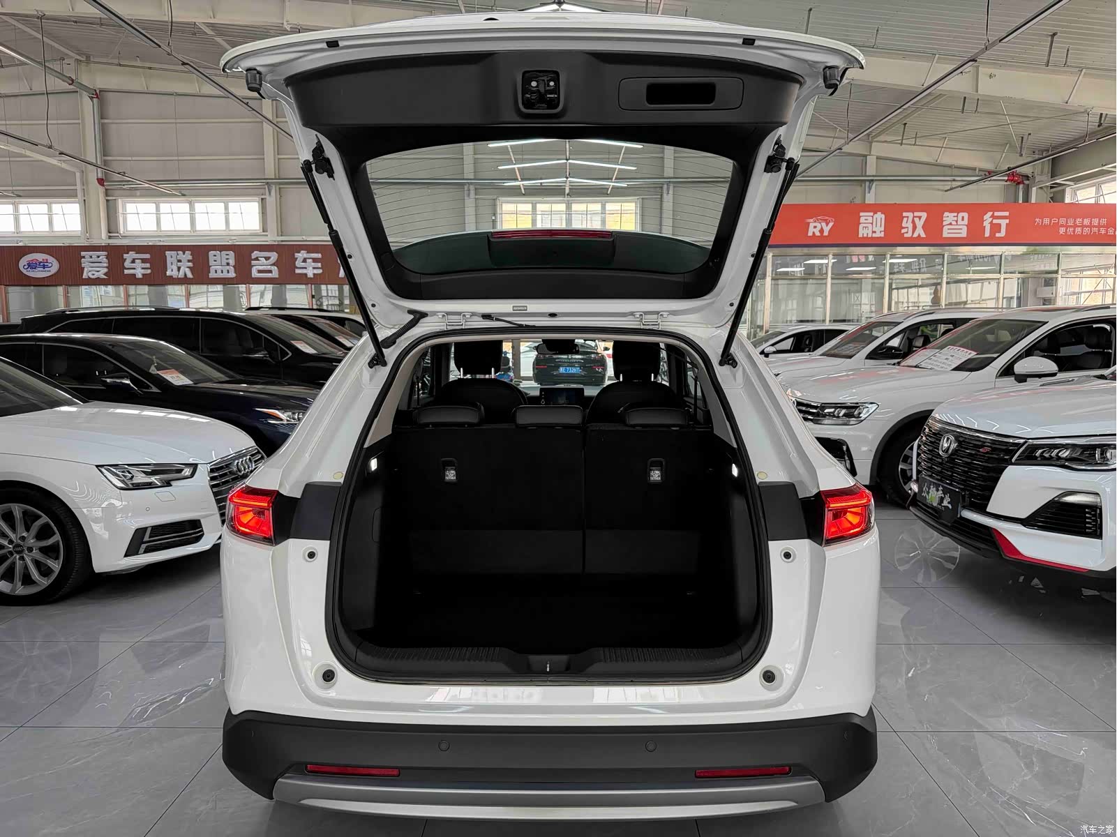 Honda Vezel, 2023 19