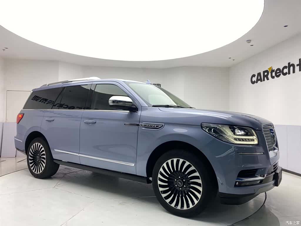 Lincoln Navigator, 2021 2