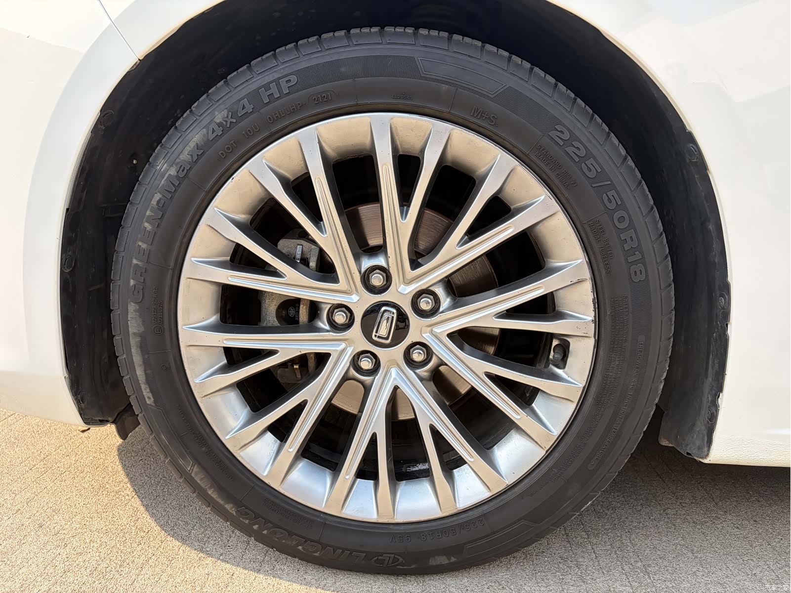 Bestune B70, 2021 10