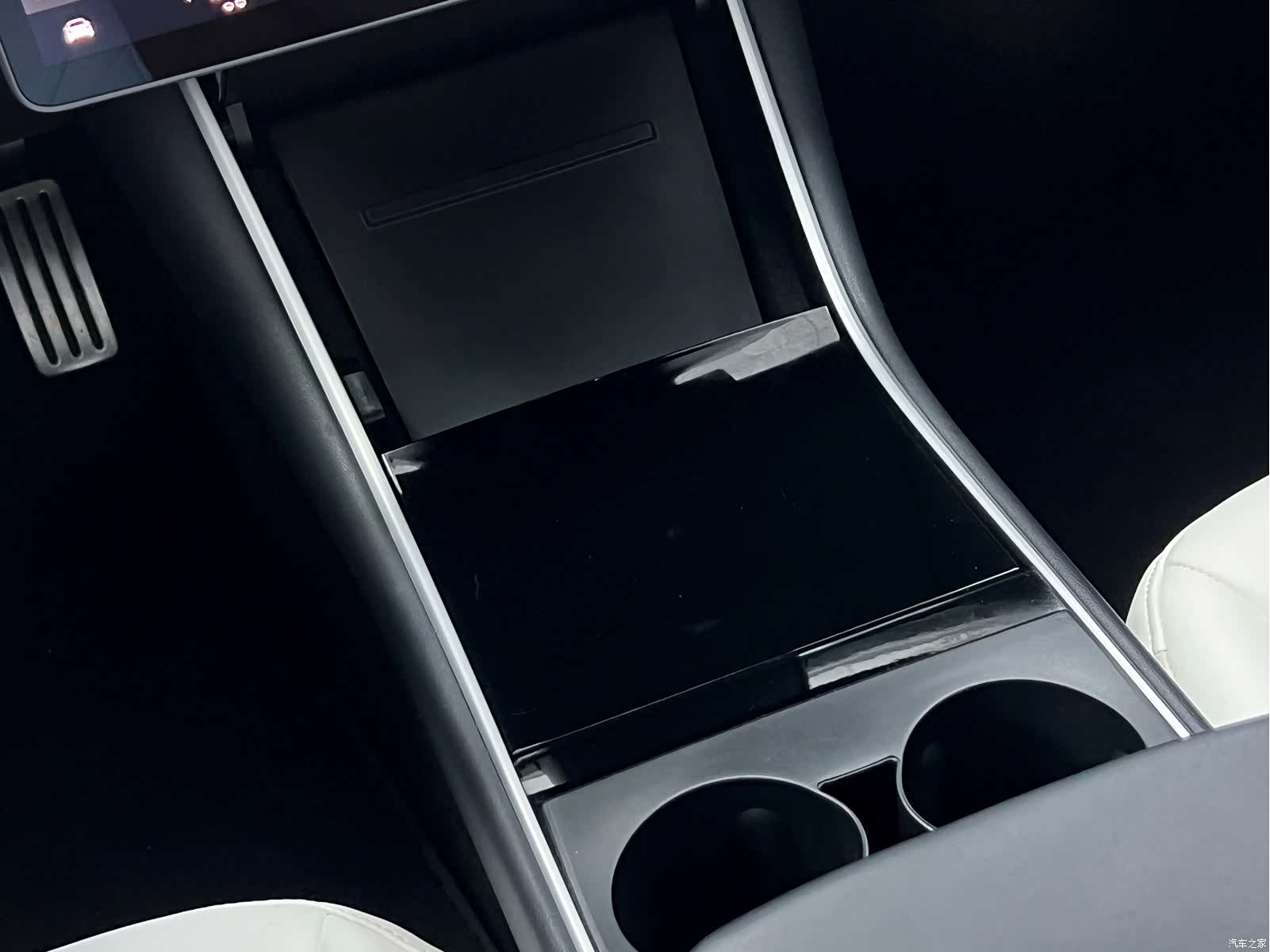 Tesla Model 3, 2020 14
