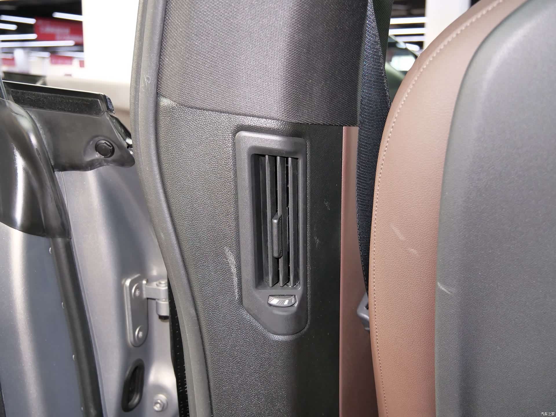 BMW iX, 2023 15