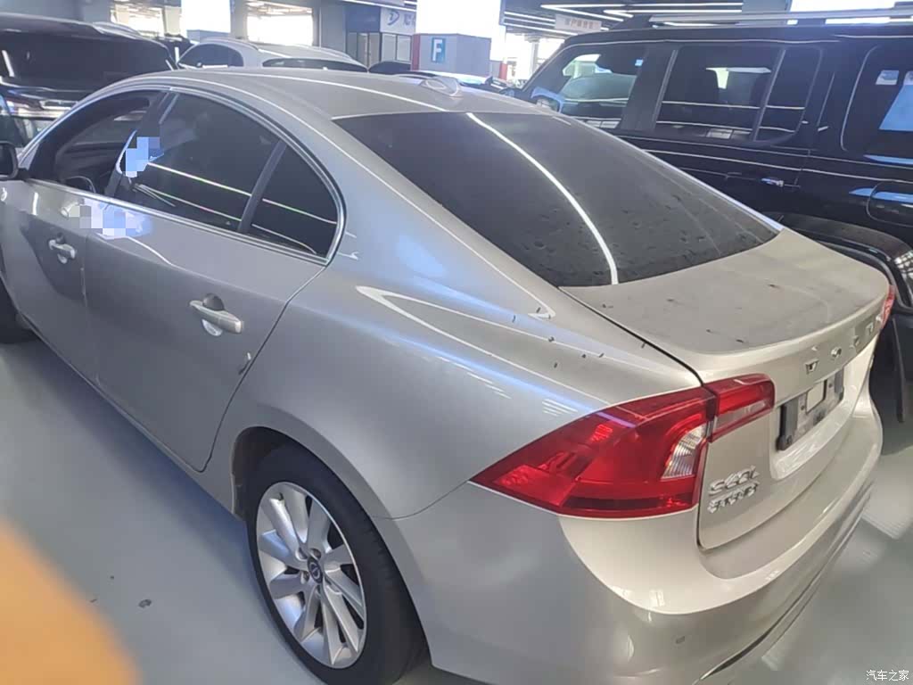 Volvo S60, 2016 все фото
