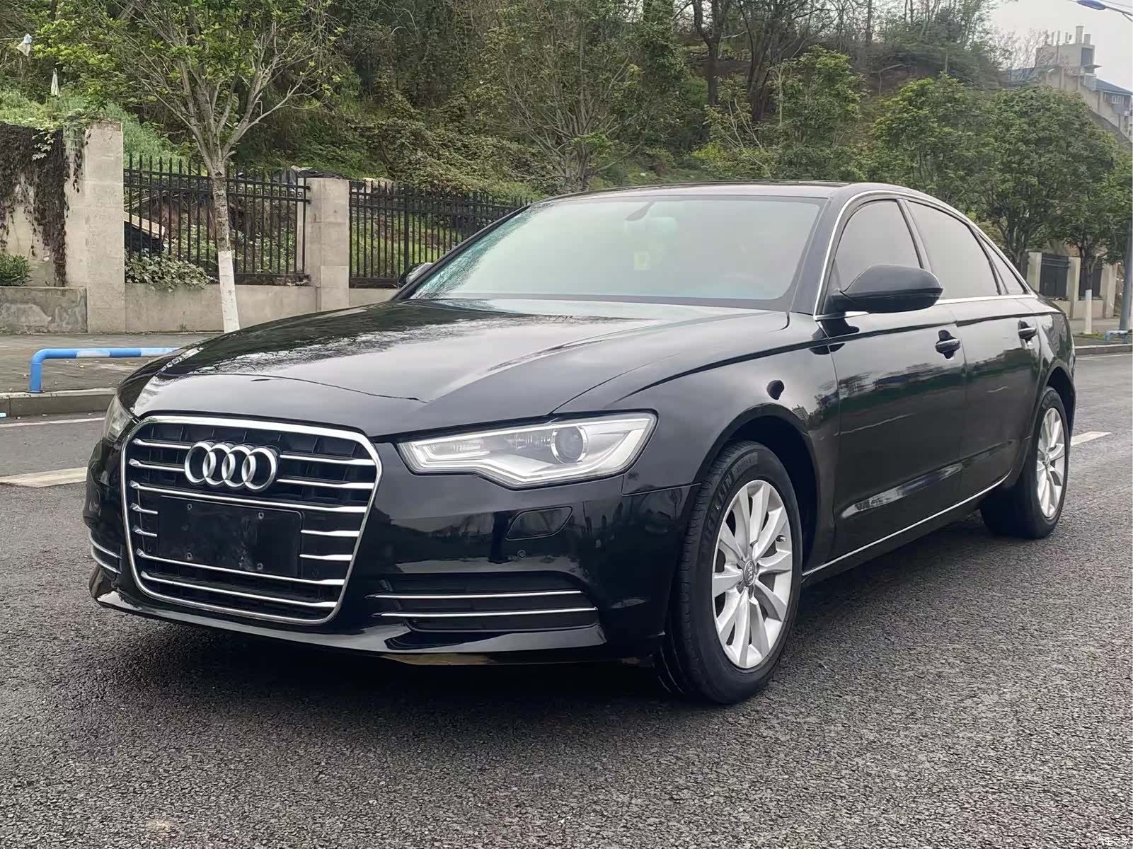 Audi A6L, 2014 1