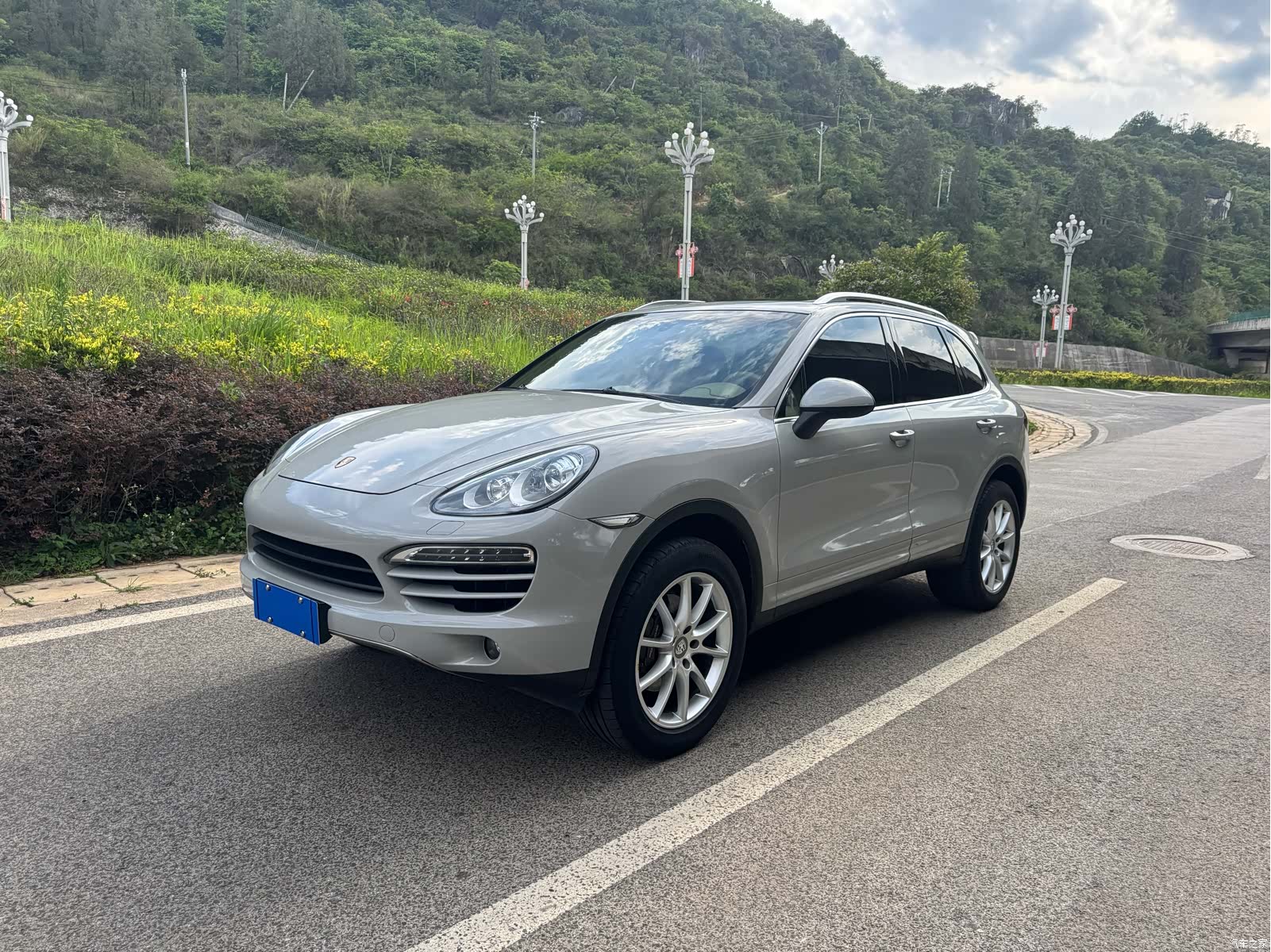 Porsche Cayenne, 2012 1