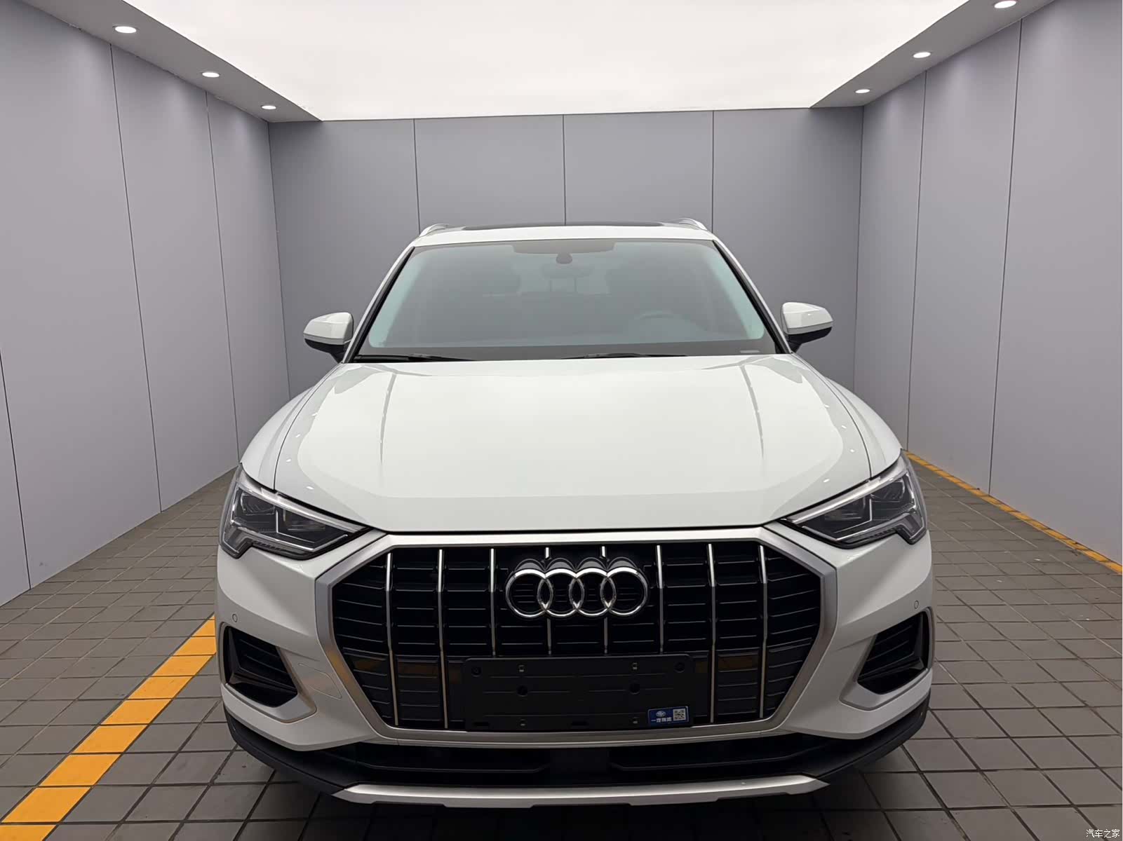 Audi Q3, 2022 2
