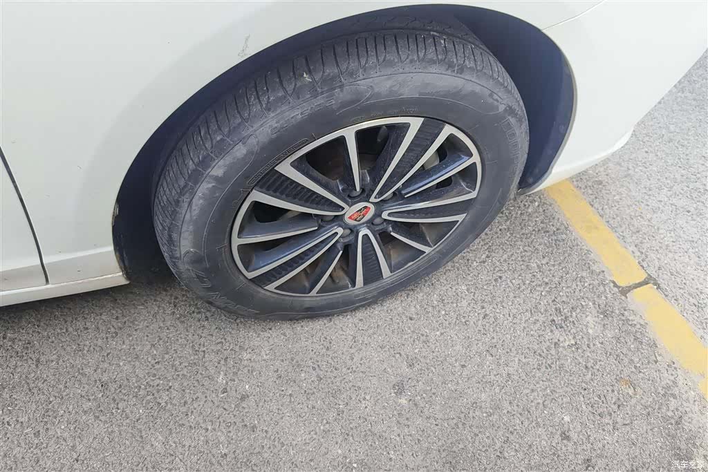 Roewe Ei5, 2019 6